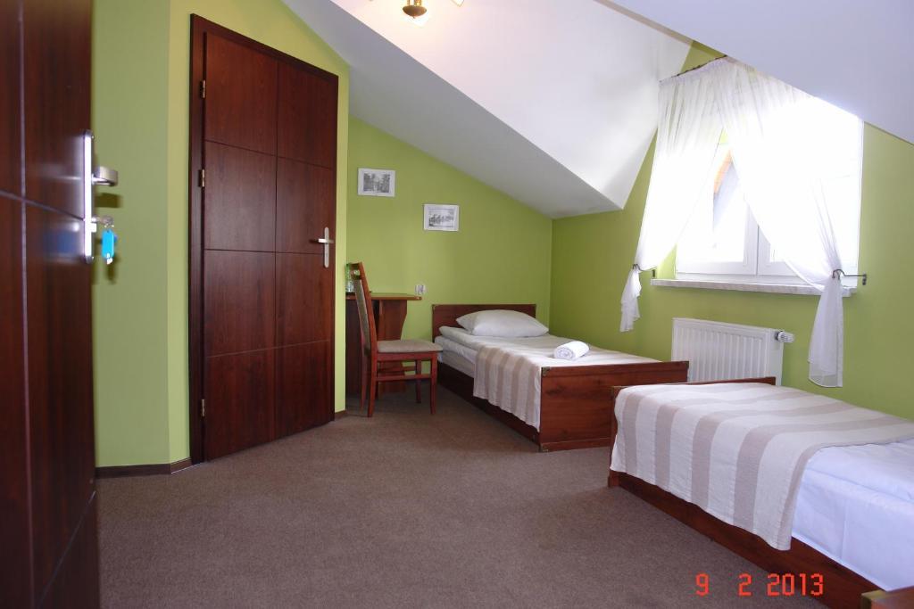 Pokoje Hotelowe Wiktoria Goczałkowice-Zdrój Quarto foto