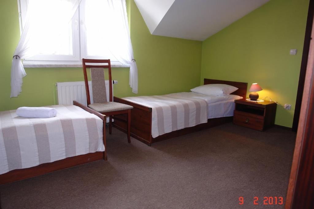 Pokoje Hotelowe Wiktoria Goczałkowice-Zdrój Quarto foto